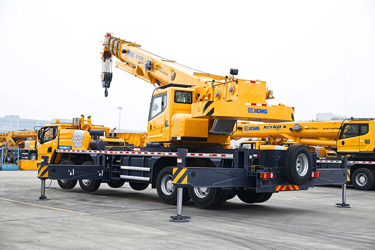 XCMG Factory Brand New 50 Ton Mobile Truck Crane XCT50_M for Sale